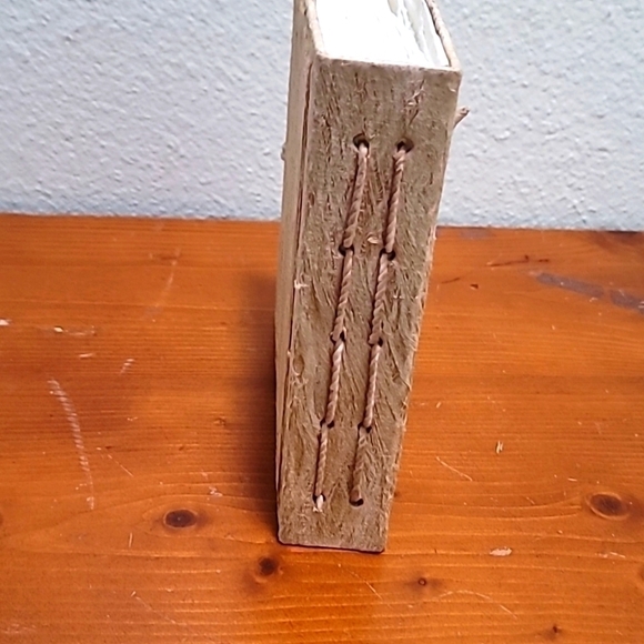 CRAFTED HAND MADE NATURAL PRESSED PAPER BARK FLORAL PHOTO ALBUN SIZE  MEDIUM - Picture 3 of 10